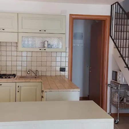 Daire My Holidays - Residenza Il Poggio Vercana